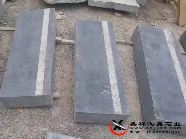青石臺(tái)階石