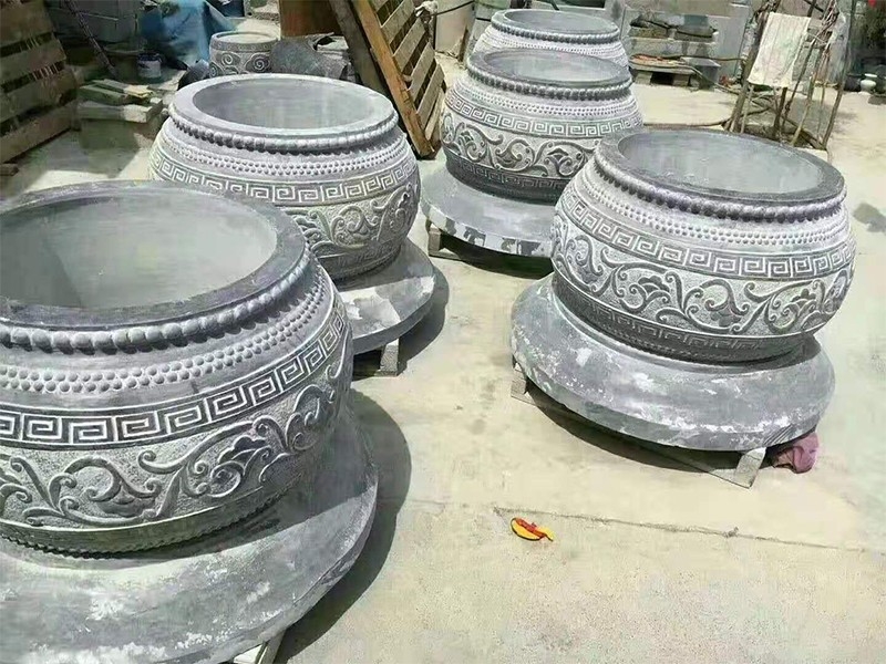 青石柱礎(chǔ)柱頂石——古建石雕藝術(shù)的瑰寶